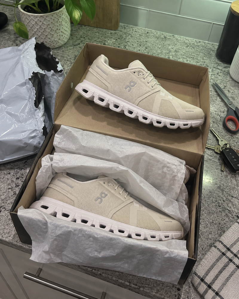 Opening On Cloud 6 in Pearl and White at home