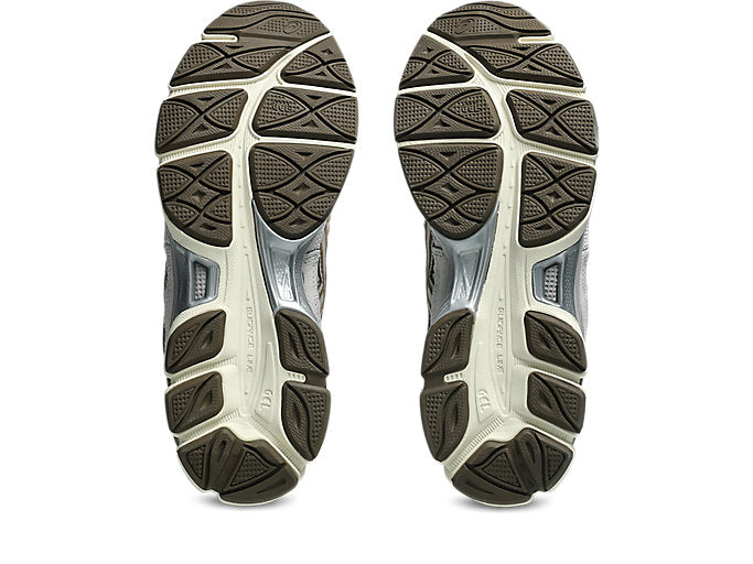 ASICS GEL-NYC in Cream / Cement Grey - view 5