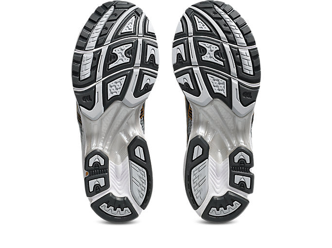 ASICS GEL-KAYANO 14 in Piedmont Grey / Black - view 5