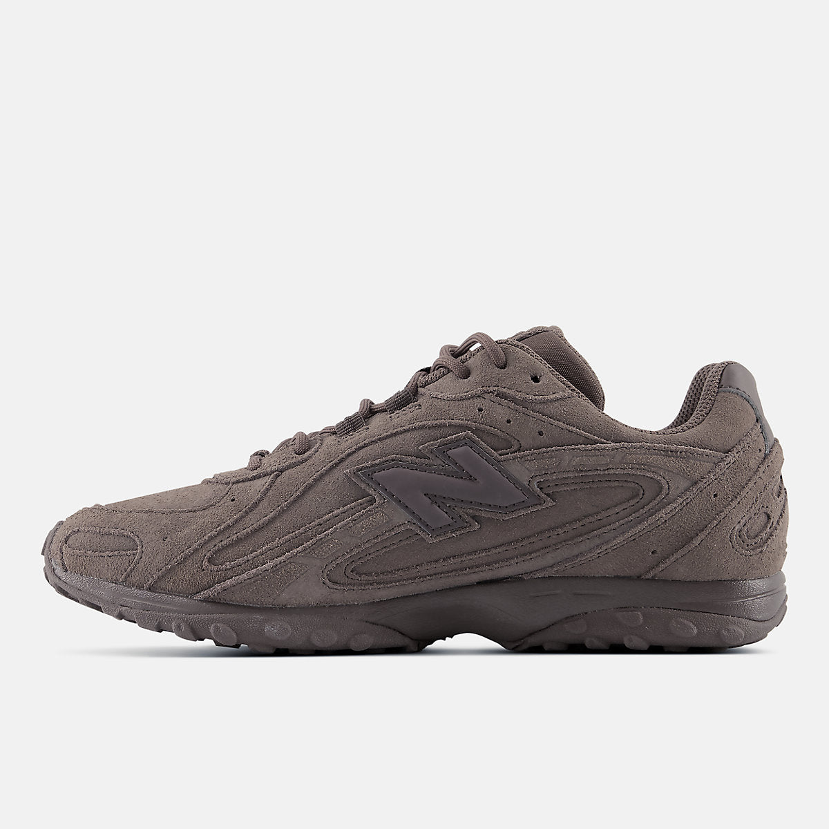 New Balance 204L in Cortado - view 2
